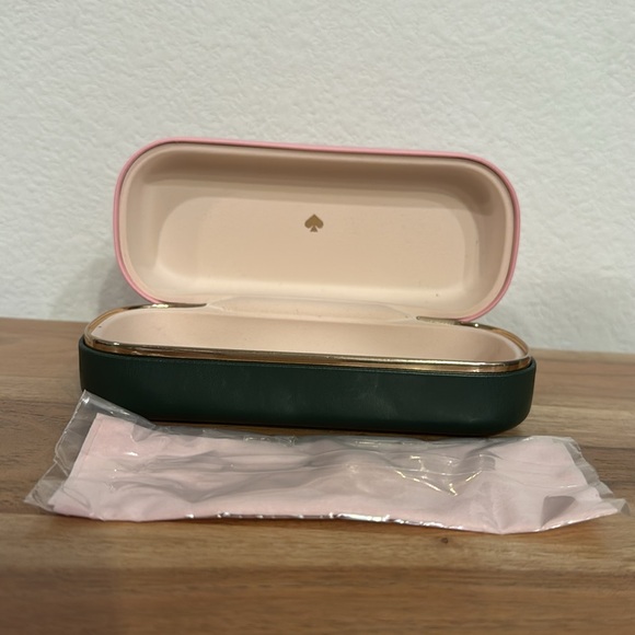 Kate Spade Hello Sunshine Eyeglass Case w/ Cloth - Picture 3 of 5